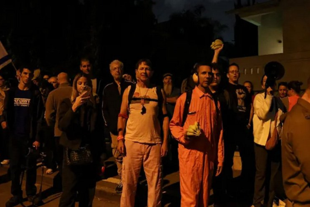 הפגנות מול בית נשיא ישראל: לא לזיכויו של נתניהו