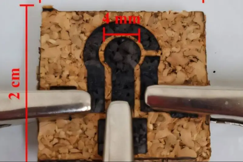 حسگر  چوب‌پنبه ای که سموم نوشیدنی‌ها را شناسایی می‌کند