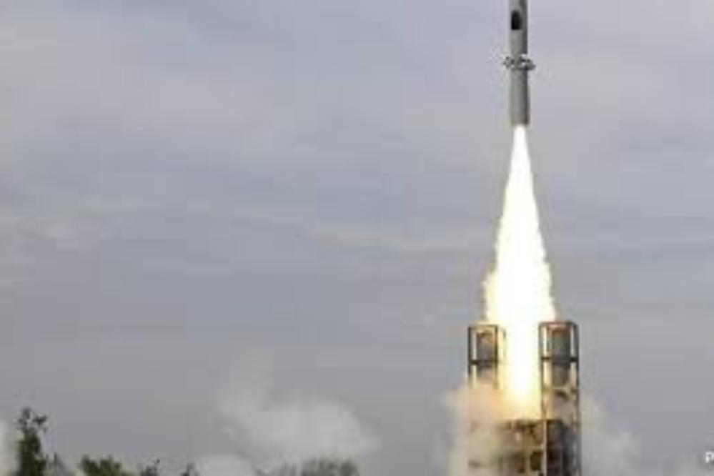 هند موشک کروز آزمایش کرد