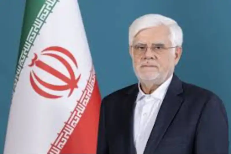 عارف: نگاه دقیق راهبردی، لازمه توسعه علم و فناوری است