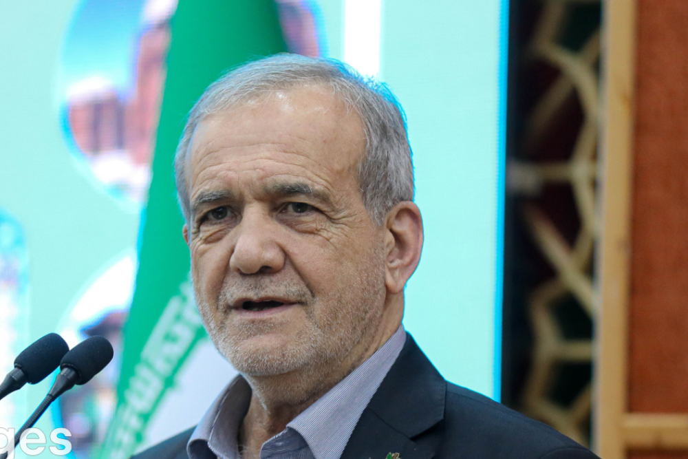 دستور پزشکیان برای تسریع در توسعه پروژه‌های ریلی حومه تهران