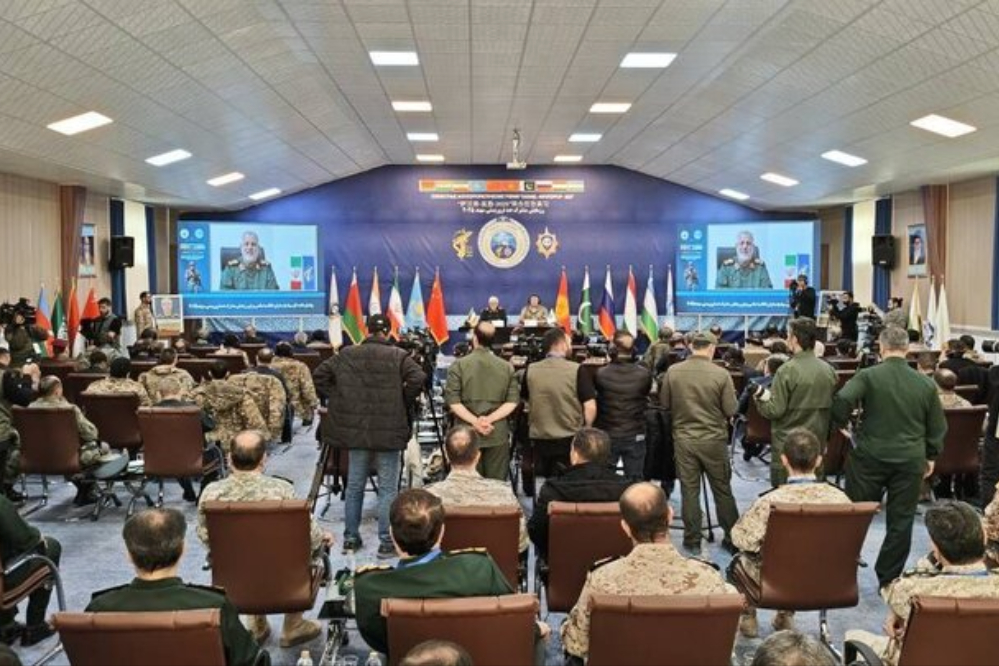 اللواء باكبور: الحرس الثوري مستعد لنقل خبراته في مجال مكافحة الإرهاب بلا اي قيود