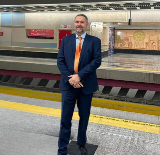 حضور سفیر سوئیس در مراسم افتتاح ایستگاه مریم مقدس در تهران