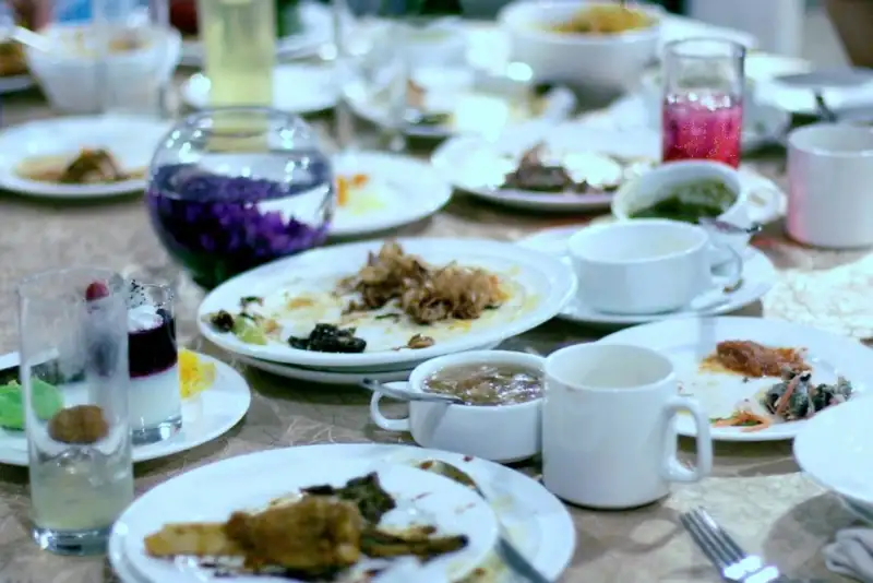 چرا یک‌سوم غذای جهان قبل از رسیدن به سفره‌ها هدر می‌رود؟