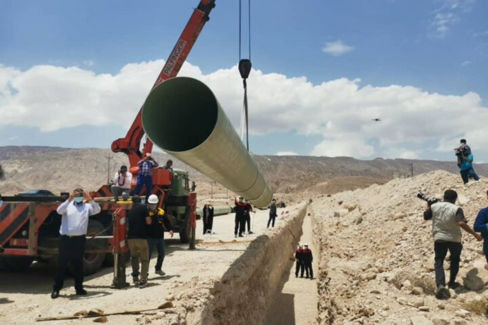 افتتاح ابرپروژه انتقال آب دریا به فولاد مبارکه با حضور رئیس‌جمهور