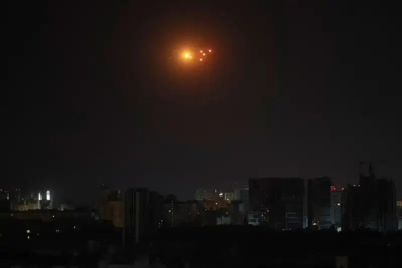 حملات پهپادی متقابل کی‌یف و مسکو