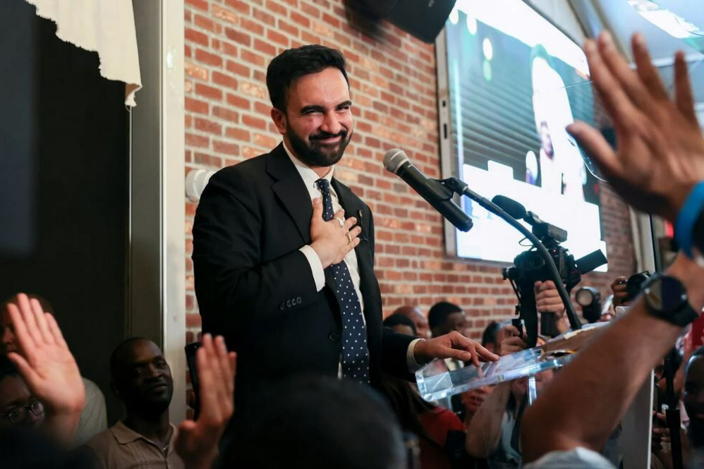 شهردار منتخب نیویورک: مردم بخشی از سیاست‌ورزی باشند