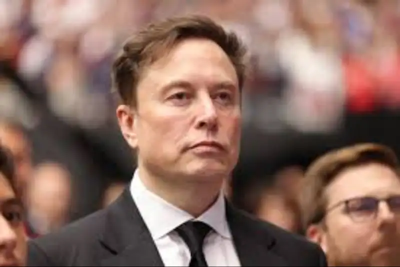 خشم لهستان از اظهارات ضد اروپایی ایلان ماسک