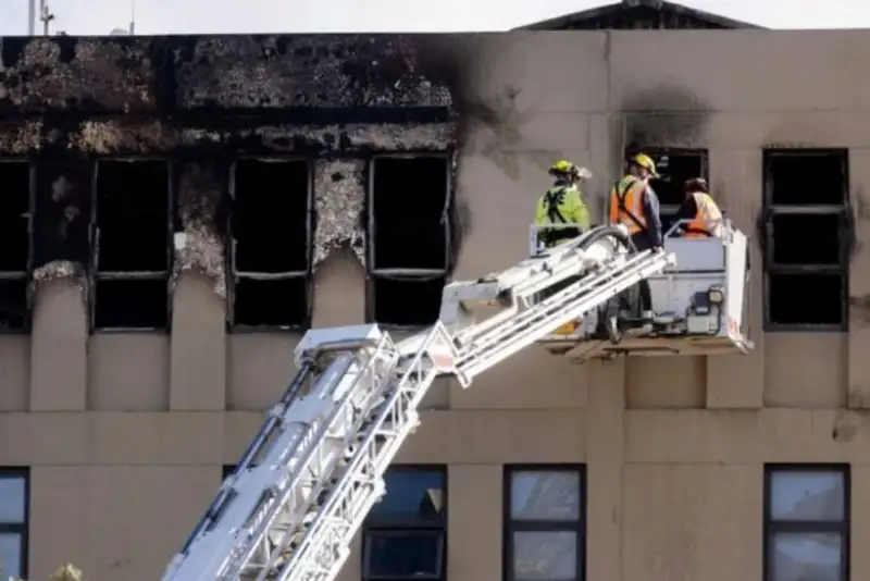 18 کشته در آتش‌سوزی هولناک جاکارتا+ فیلم