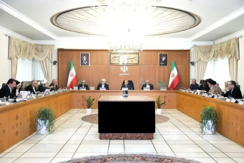 پزشکیان: نباید بی‌جهت برای مردم محدودیت ایجاد کرد