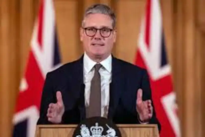 لندن خطاب به ترامپ: اروپا ضعیف نیست