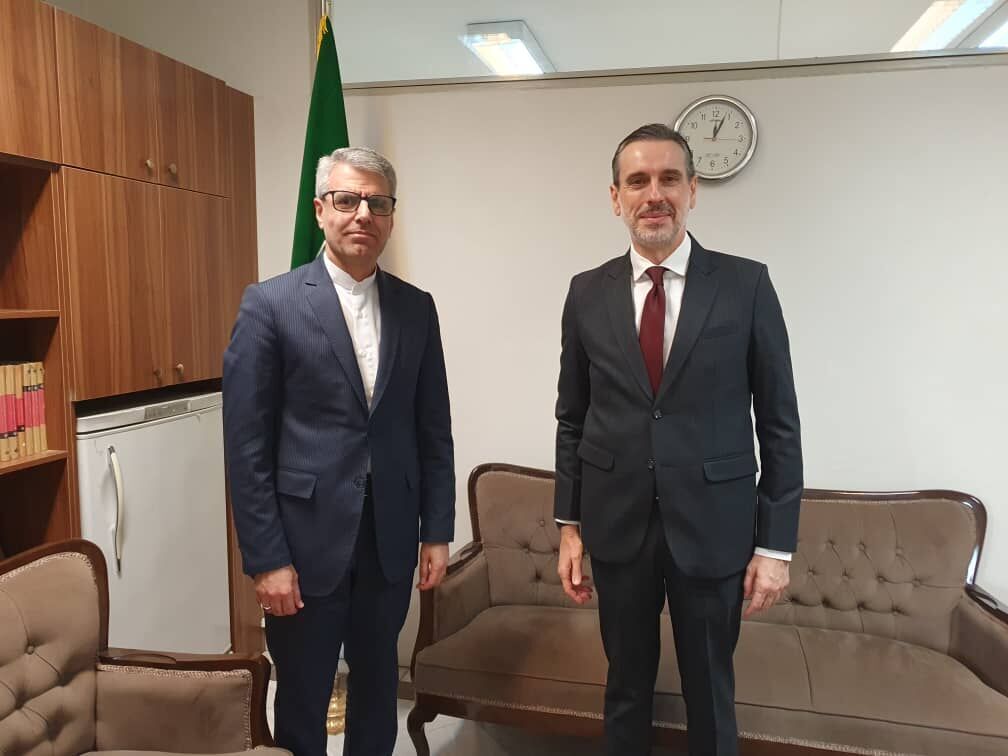 Foreign Ministry spokesperson meets Spanish ambassador in Tehran