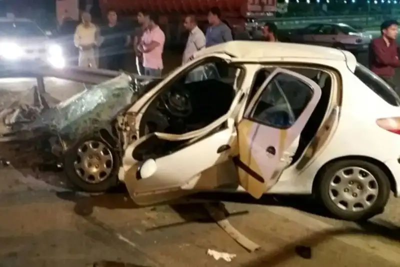 تصادف 3 دستگاه پژو 206 و موتورسیکلت در بزرگراه شهید باقری