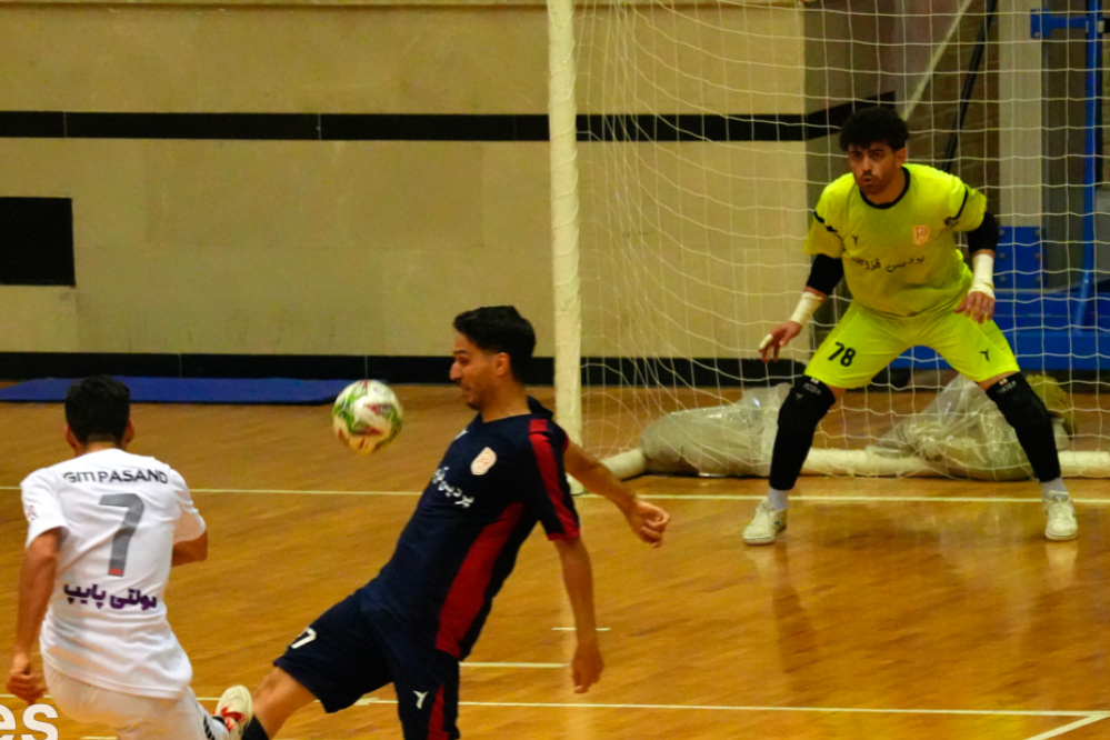 ادامه صدرنشینی مقتدرانه گیتی‌پسند در لیگ برتر فوتسال + جدول و برنامه هفته