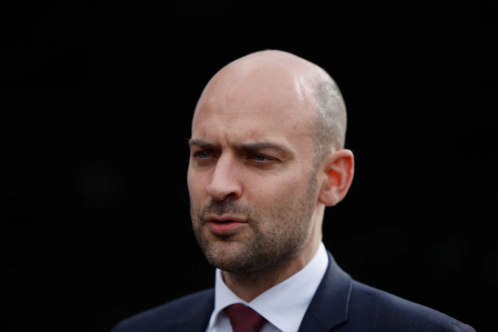 اصرار فرانسه بر بلوکه کردن دارایی‌های روسیه در اروپا