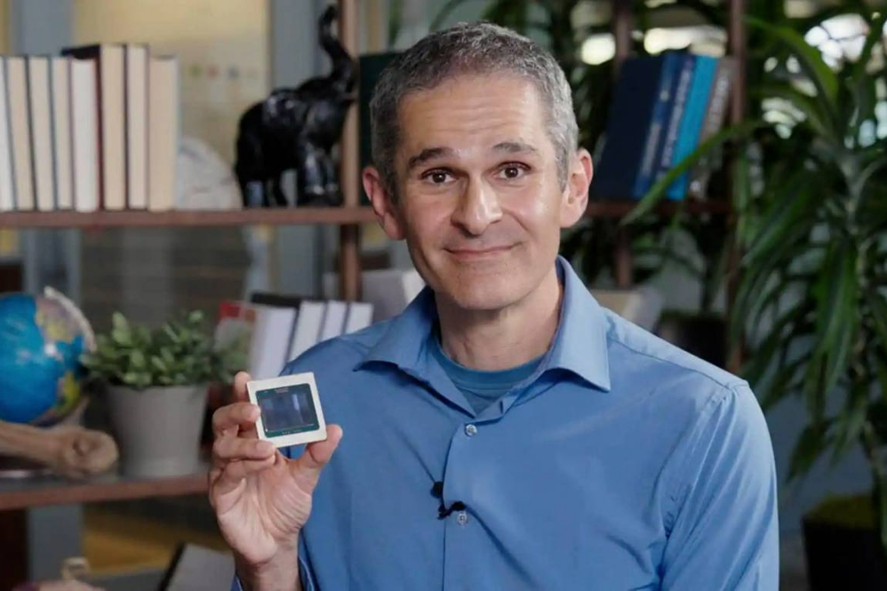 حضور یک ایرانی‌تبار در راس پروژه هوش مصنوعی گوگل