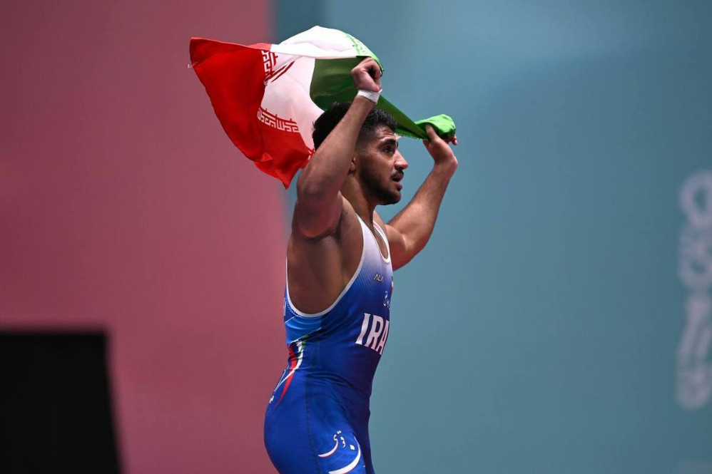 نابغه ایرانی پدیده سال کشتی فرنگی جهان شد