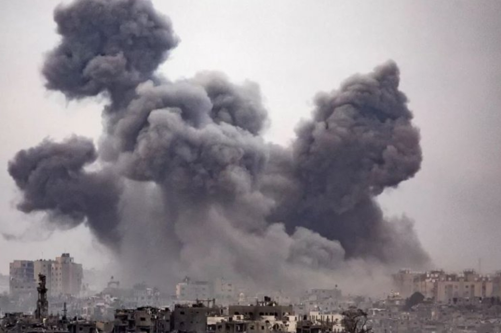 תקיפות אוויריות וירי ארטילרי ישראלי מכוונות לעבר עזה, חאן יונס ורפיח