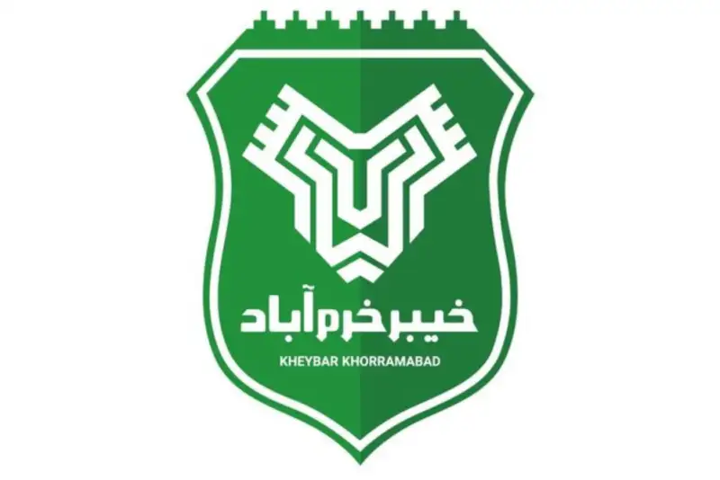 باشگاه خیبر از داور بازی با استقلال شکایت کرد