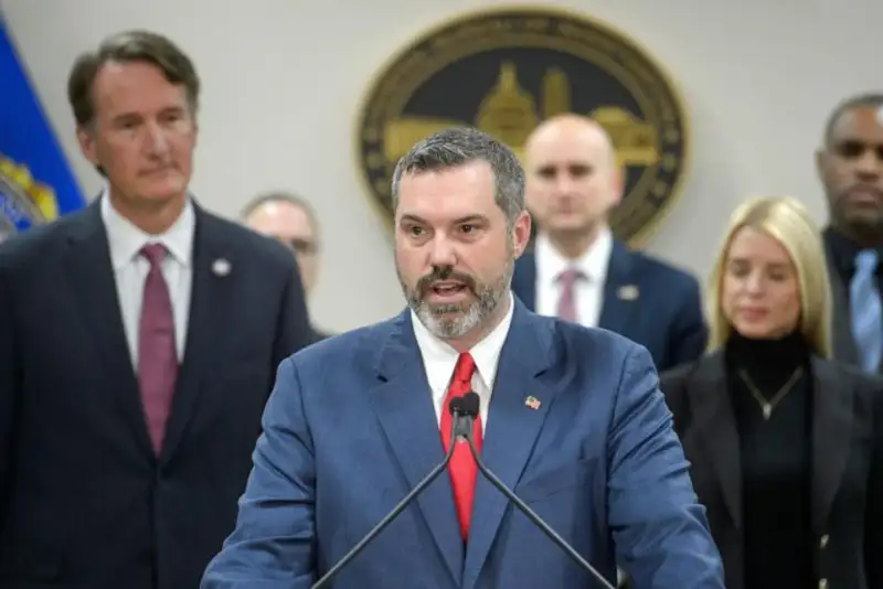 استعفای دسته‌جمعی وکلا در اعتراض به دستورهای جنجالی دولت ترامپ