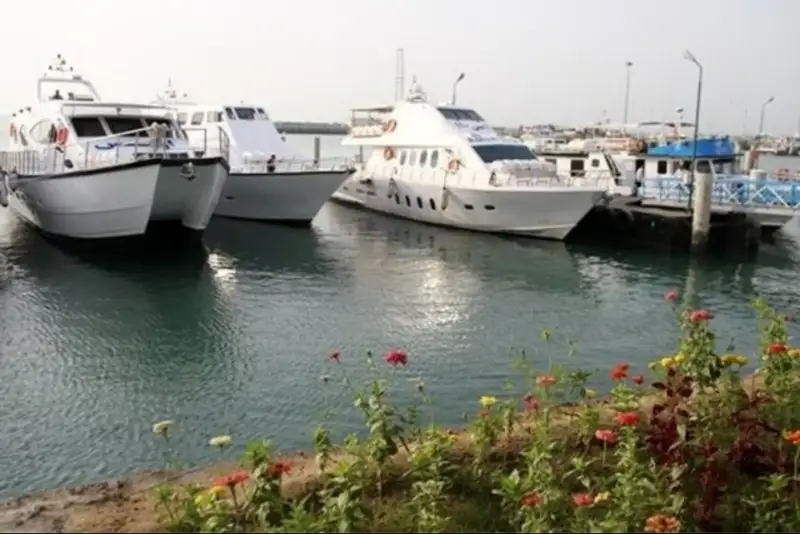 تعطیلی بنادر مسافری حقانی و ذاکری به‌دلیل ناپایداری جوی