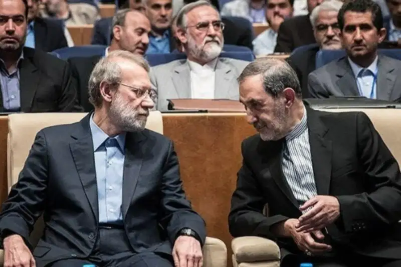 دیدار علی لاریجانی با ولایتی