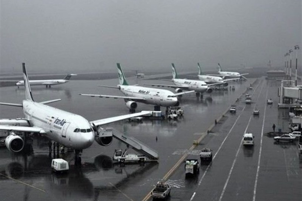 لغو پروازهای کیش/ مدارس کیش غیرحضوری شد/ تغییر ساعت کار بانک ها