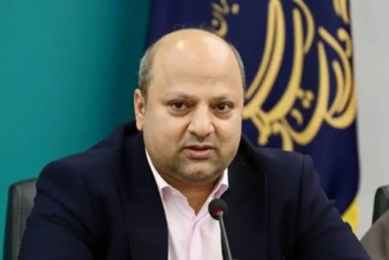 پاسخ معاون وزیر به چالش رسانه‌ها؛ کاغذ، اقتصاد و اینترنت خبرنگاران