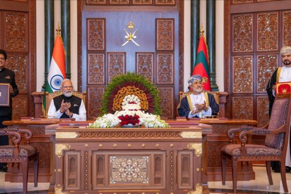 تقویت همکاری بین عمان و هند با امضای پیمان شراکت اقتصادی جامع