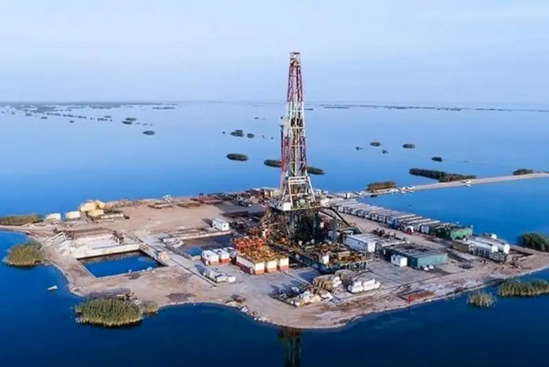 دستور صریح رئیس جمهور برای حل مشکل میدان نفتی آزادگان