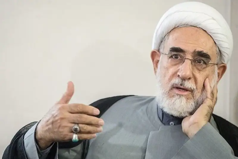 هیچ راه‌حلی برای اداره کشور جز استقرار نظام حزبی وجود ندارد