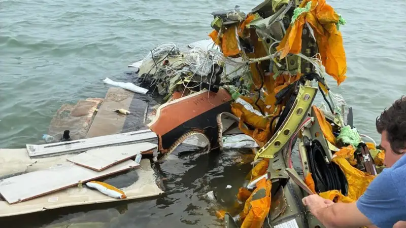 6 کشته بر اثر سقوط یک هواپیما در آمریکا