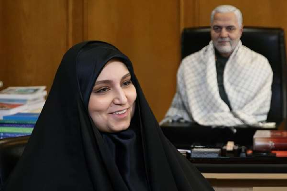 مدعیان ارزش‌ها از امام علی(ع) و شهید سلیمانی هم دوقطبی می‌سازند