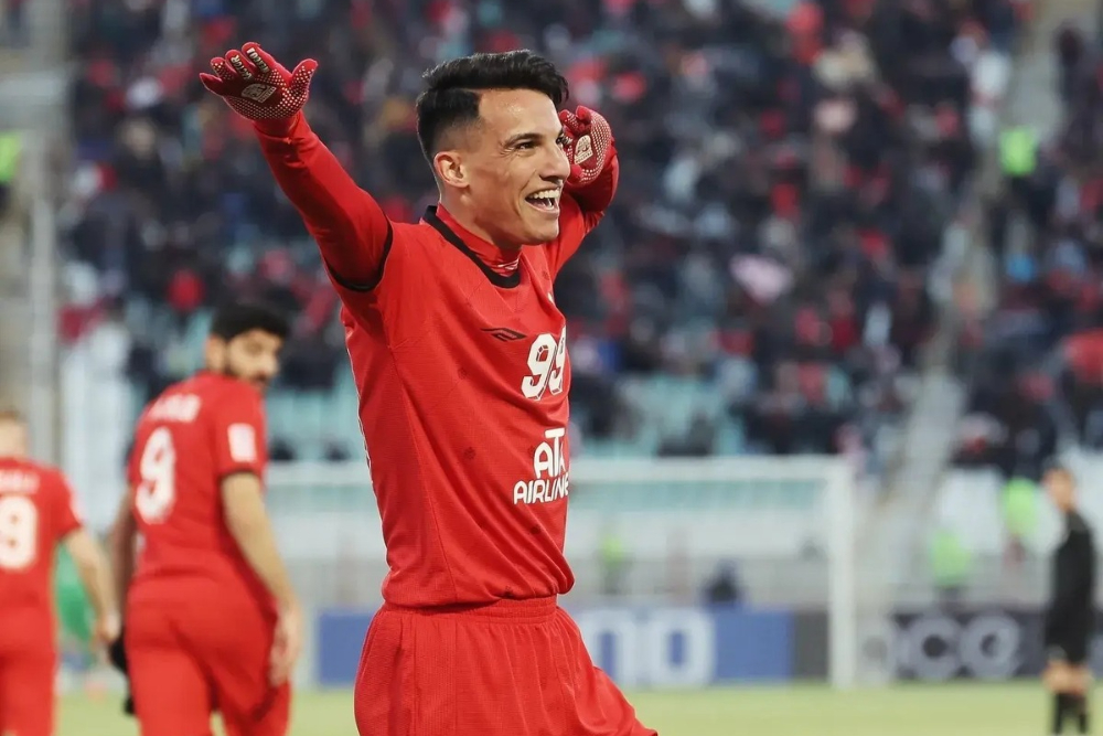 ستاره تراکتور در رقابت با بنزما