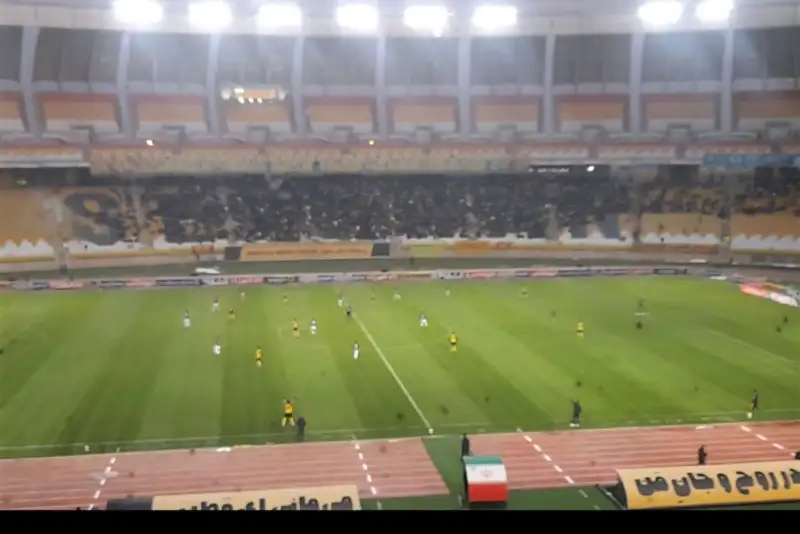 تغییر ساعت بازی سپاهان و چادرملو در هفته پانزدهم