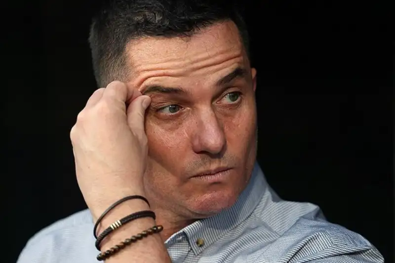 نگرانی اوسمار از 7 هفته بدون گل علیپور / پرسپولیس به دنبال مهاجم جدید می گردد؟