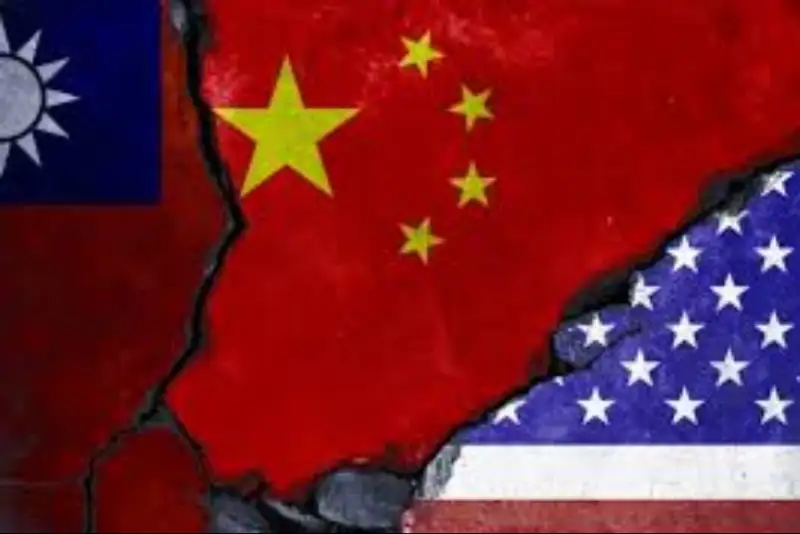 چین: آمریکا با تامین سلاح برای تایوان به اهدافش نمی رسد