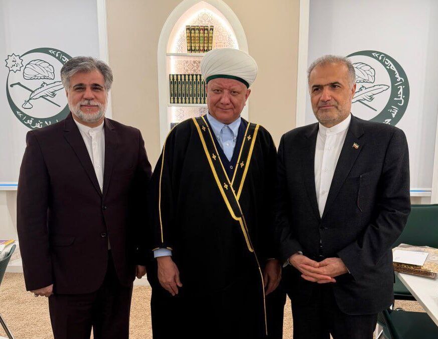 Iran’s envoy, Russian mufti stress developing religious ties