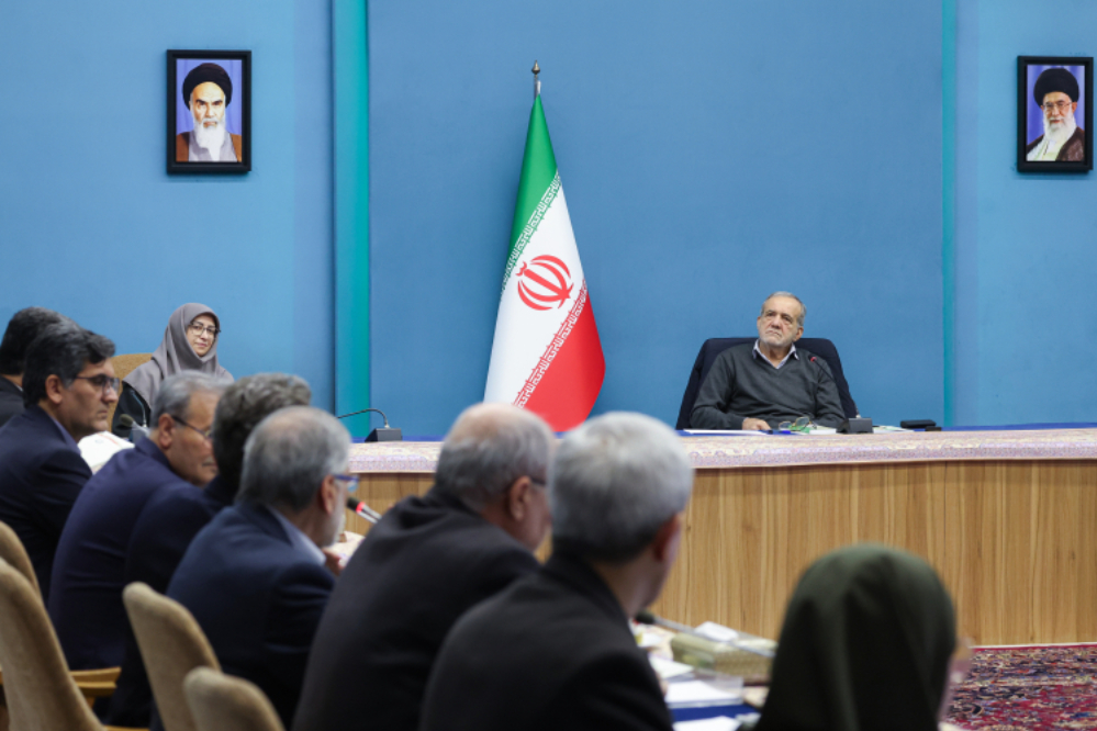 الرئيس بزشكيان يؤكد على مشاركة الشعب لنجاح سياسات حماية البيئة