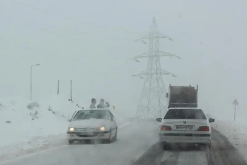 احتمال برف، کولاک و انسداد راه‌ها در مناطق غربی/ هشدار بحران در 28 استان