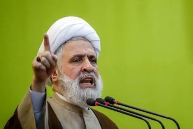 شیخ نعیم قاسم: آمریکا و اسرائیل عامل بی‌ثباتی لبنان هستند