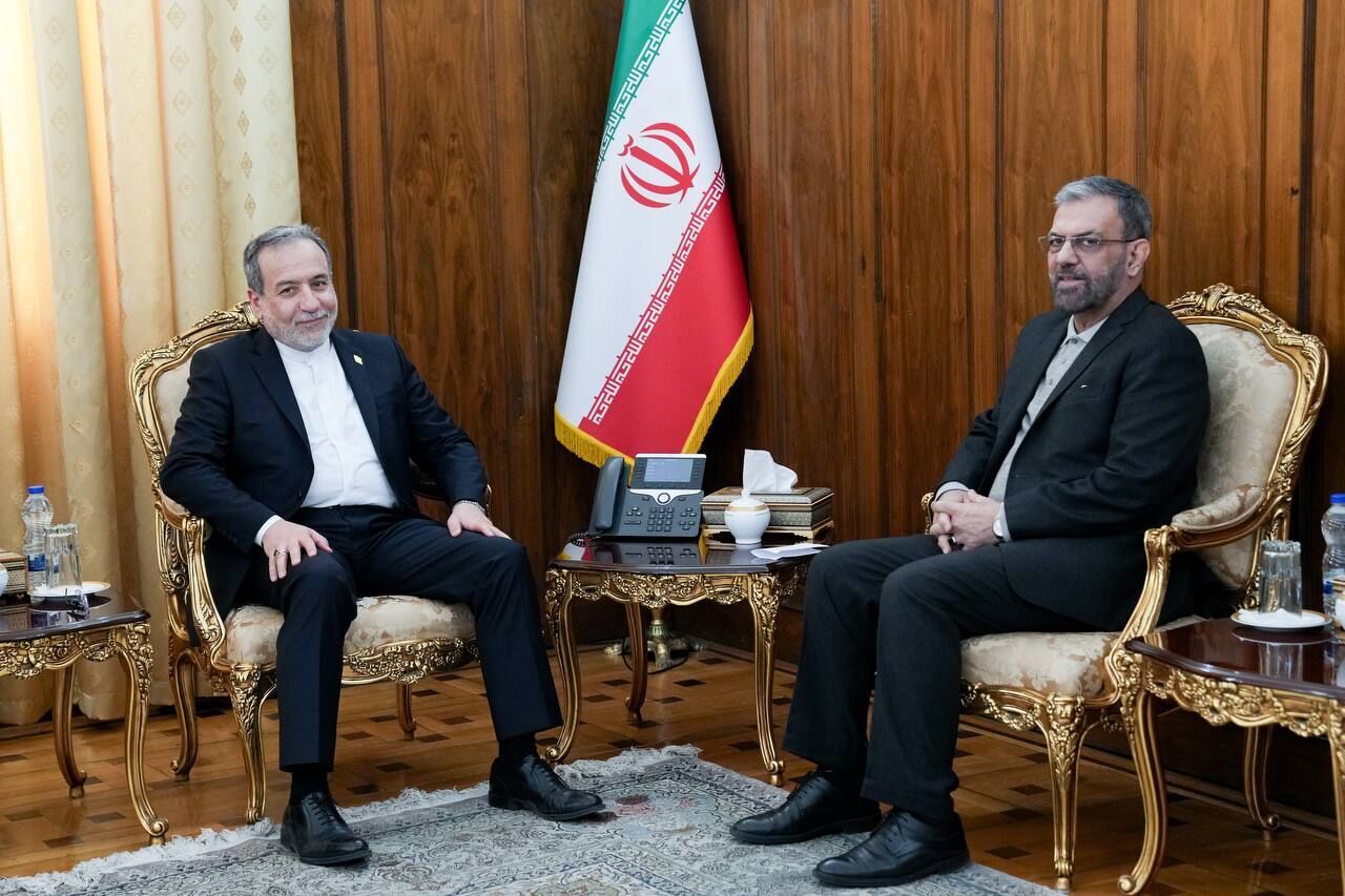 Araghchi urges broader cooperation with Tajikistan