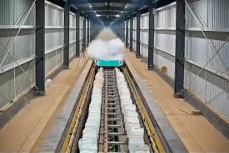 رکوردشکنی سرعت قطار مغناطیسی شناور چینی / 700 کیلومتر  در کمتر از 2 ثانیه