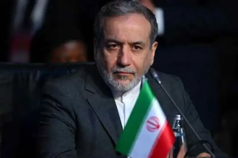 اسناد و مدارک زیادی از دخالت آمریکا و اسراییل در این حرکت تروریستی داریم+پخش فیلم اغتشاشات