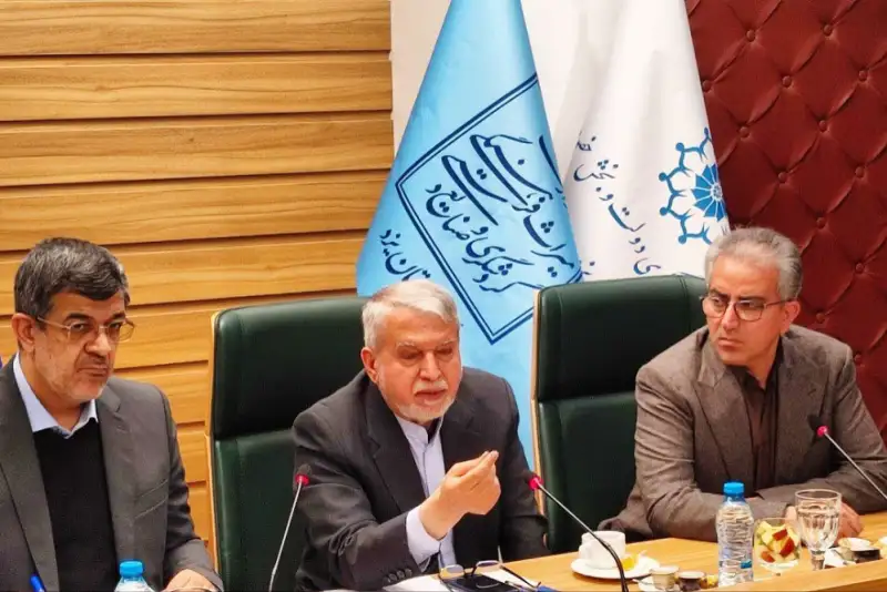 صالحی امیری: 90 درصد مشکلات استانها با تفویض اختیار یک همتی به استانداران حل می‌شود