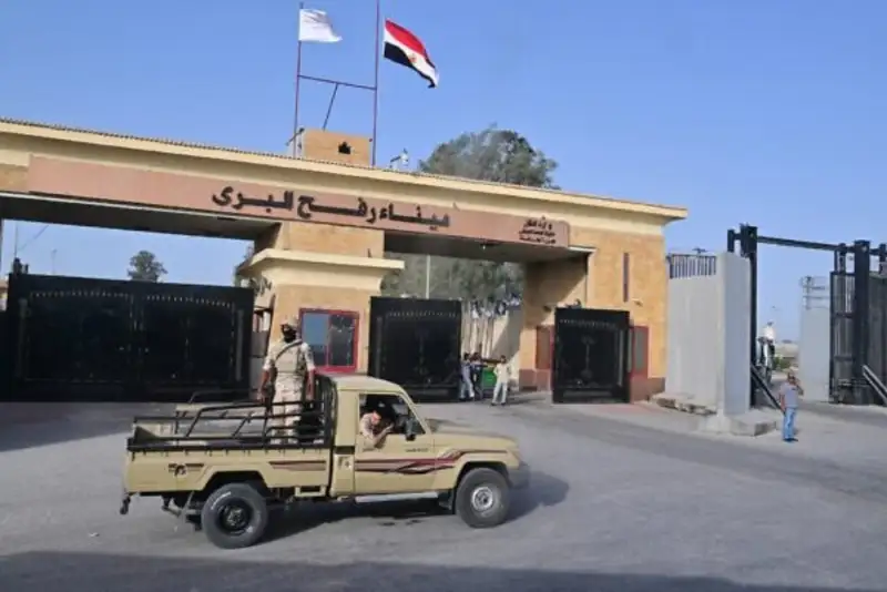 گذرگاه رفح پس از سفر نتانیاهو به آمریکا بازگشایی می‌شود؟