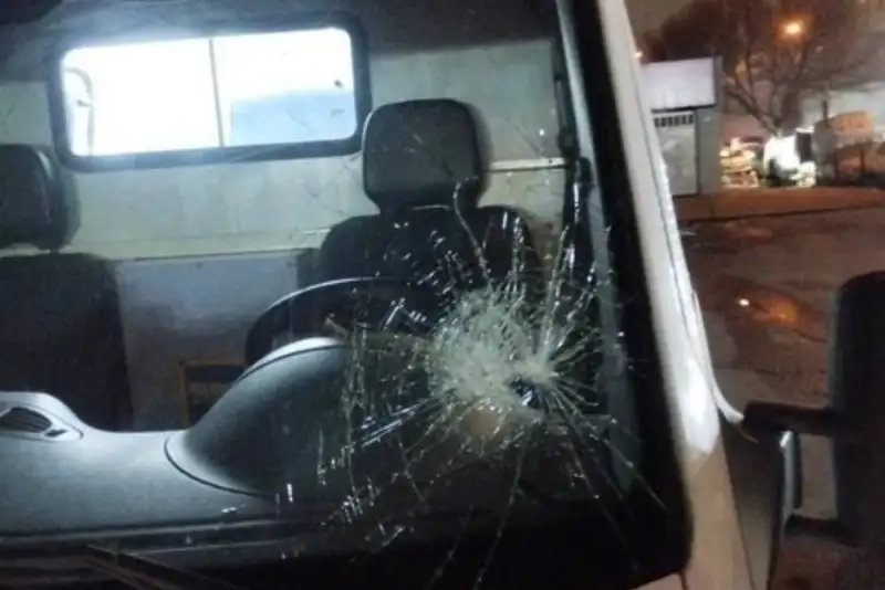 آسیب دیدن آمبولانس اورژانس در شرق تهران