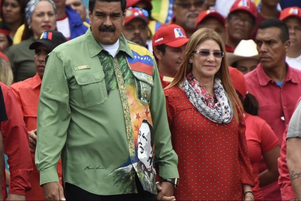 مسکو خطاب به آمریکا: مادورو و همسرش کجا هستند؟