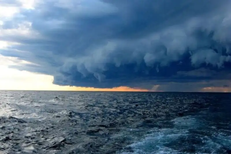 احتمال اختلال گسترده در ترددهای دریایی هرمزگان