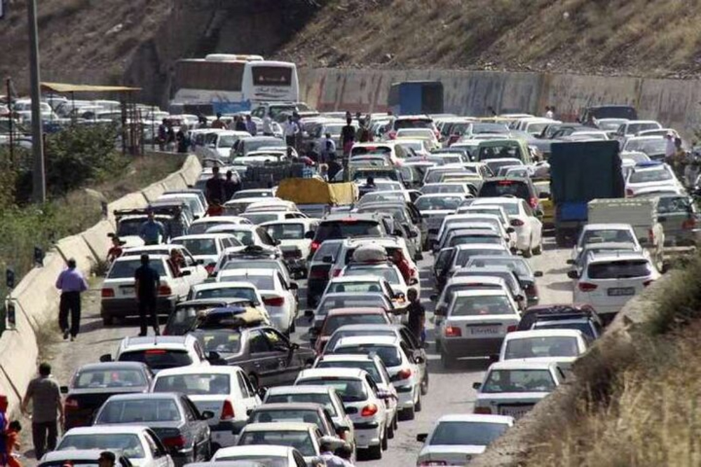 ترافیک نیمه سنگین در محور خروجی گیلان